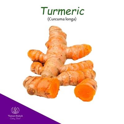 Spices & Ingredients 5 Vibrant fresh turmeric root (kunyit), a key Balinese spice.